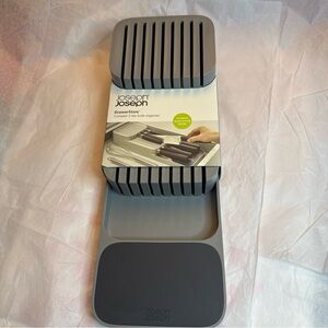 Joseph Joseph Compact Gray Knife Organizer